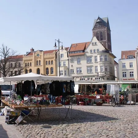 Apartment 1 Bei Der Klosterkirche, Eg - Abc557 Wismar