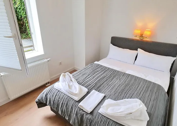 Apartment 1 Bei Der Klosterkirche, Eg - Abc557 *